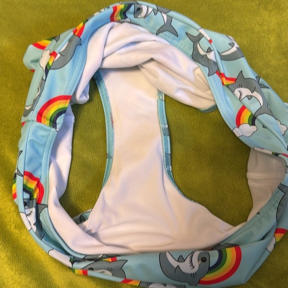 ModCloth X Collectif Rainbow Shark Swim 1X - Picture 7 of 9